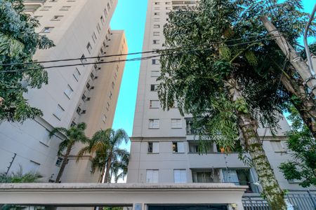 Apartamento para alugar com 65m², 3 quartos e 1 vagaFachada