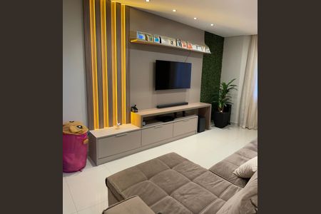 Sala de casa à venda com 3 quartos, 192m² em Vila Isolina Mazzei, São Paulo