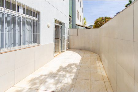 Apartamento à venda com 131m², 3 quartos e 2 vagas Apartamento à venda com 131m², 3 quartos e 2 vagasÁrea privativa