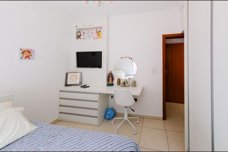 Apartamento à venda com 131m², 3 quartos e 2 vagas Apartamento à venda com 131m², 3 quartos e 2 vagasQuarto 1