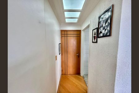 Apartamento à venda com 75m², 3 quartos e 2 vagas Apartamento à venda com 75m², 3 quartos e 2 vagasEntrada