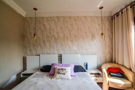 Casa à venda com 242m², 4 quartos e 2 vagas Casa à venda com 242m², 4 quartos e 2 vagasSuíte 2