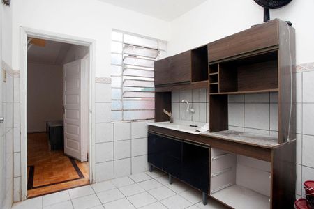 Apartamento à venda com 68m², 2 quartos e sem vagaCozinha + Área de Serviço
