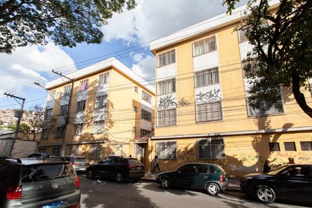 Apartamento à venda com 80m², 2 quartos e 1 vagaFachada