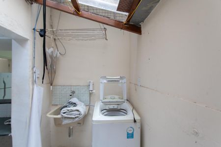 Apartamento à venda com 80m², 2 quartos e 1 vagaÁrea de Serviço