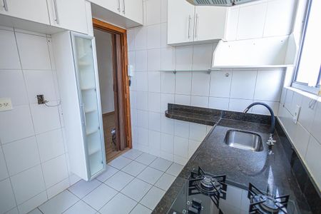 Apartamento à venda com 67m², 2 quartos e 2 vagas Apartamento à venda com 67m², 2 quartos e 2 vagasCozinha