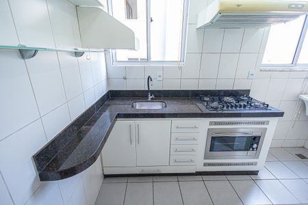 Apartamento à venda com 67m², 2 quartos e 2 vagas Apartamento à venda com 67m², 2 quartos e 2 vagasCozinha