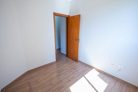 Apartamento à venda com 67m², 2 quartos e 2 vagas Apartamento à venda com 67m², 2 quartos e 2 vagasQuarto