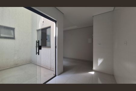 Apartamento à venda com 45m², 2 quartos e 1 vaga Apartamento à venda com 45m², 2 quartos e 1 vagaCozinha