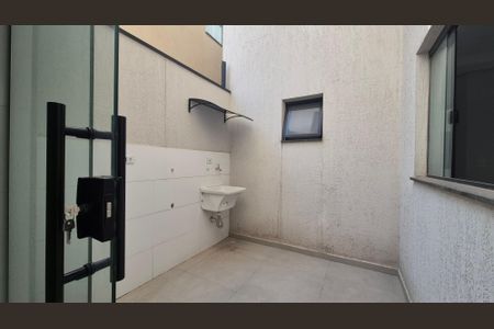 Apartamento à venda com 45m², 2 quartos e 1 vaga Apartamento à venda com 45m², 2 quartos e 1 vagaLavanderia