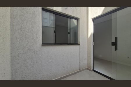 Apartamento à venda com 45m², 2 quartos e 1 vaga Apartamento à venda com 45m², 2 quartos e 1 vagaLavanderia