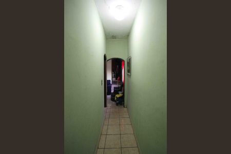 Casa à venda com 321m², 5 quartos e 3 vagasCorredor