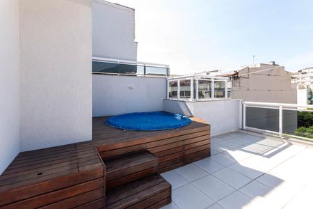 Apartamento à venda com 192m², 3 quartos e 2 vagasCobertura