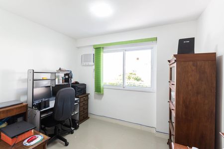 Apartamento à venda com 192m², 3 quartos e 2 vagasQuarto 1