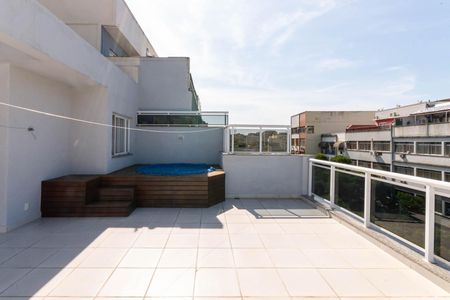 Apartamento à venda com 192m², 3 quartos e 2 vagasCobertura