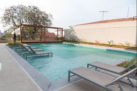 Apartamento à venda com 80m², 3 quartos e 1 vaga Apartamento à venda com 80m², 3 quartos e 1 vagaPiscina