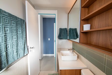 Apartamento à venda com 80m², 3 quartos e 1 vaga Apartamento à venda com 80m², 3 quartos e 1 vagaBanheiro da Suíte