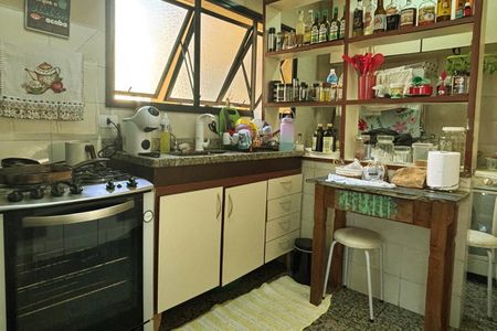 Apartamento à venda com 87m², 2 quartos e 2 vagasCozinha