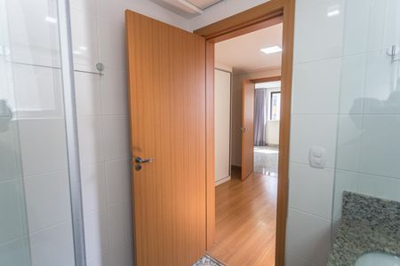 Apartamento à venda com 32m², 1 quarto e 1 vaga Apartamento à venda com 32m², 1 quarto e 1 vagaBanheiro da Suíte