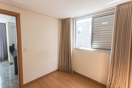 Apartamento à venda com 32m², 1 quarto e 1 vaga Apartamento à venda com 32m², 1 quarto e 1 vagaSuíte