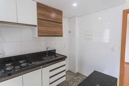 Apartamento à venda com 32m², 1 quarto e 1 vaga Apartamento à venda com 32m², 1 quarto e 1 vagaCozinha e Área de Serviço