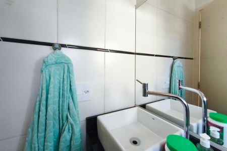 Apartamento à venda com 56m², 3 quartos e 1 vaga Apartamento à venda com 56m², 3 quartos e 1 vagaBanheiro da Suíte