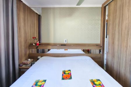 Apartamento à venda com 56m², 3 quartos e 1 vaga Apartamento à venda com 56m², 3 quartos e 1 vagaSuíte