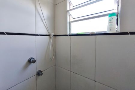 Apartamento à venda com 56m², 3 quartos e 1 vaga Apartamento à venda com 56m², 3 quartos e 1 vagaBanheiro da Suíte