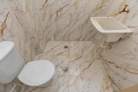 Studio para alugar com 37m², 1 quarto e sem vaga Studio para alugar com 37m², 1 quarto e sem vagaBanheiro Social