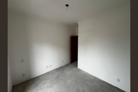 Casa à venda com 100m², 3 quartos e 2 vagasQuarto Suíte