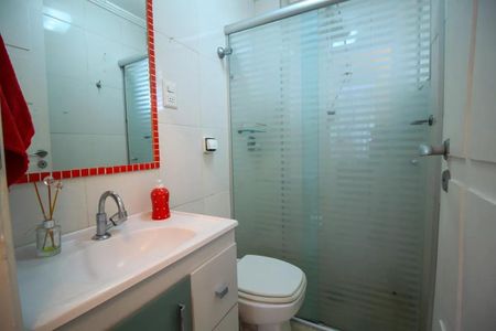 Apartamento à venda com 85m², 3 quartos e 1 vaga Apartamento à venda com 85m², 3 quartos e 1 vagaBanheiro