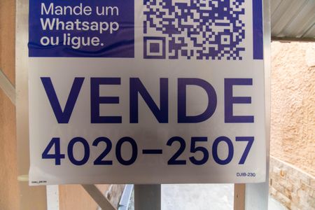 Apartamento à venda com 99m², 3 quartos e sem vaga Apartamento à venda com 99m², 3 quartos e sem vagaPlaquinha