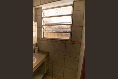 Apartamento à venda com 99m², 3 quartos e sem vaga Apartamento à venda com 99m², 3 quartos e sem vagaBanheiro da Suíte