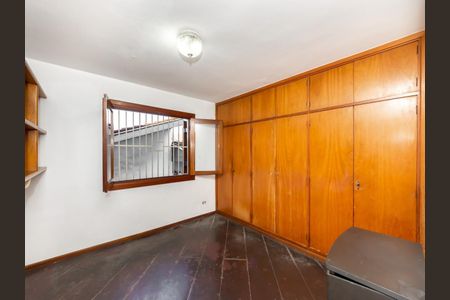 Casa à venda com 264m², 3 quartos e 4 vagas