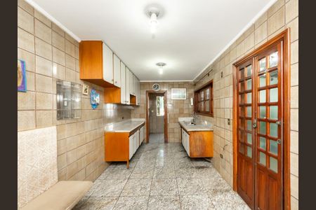 Casa à venda com 264m², 3 quartos e 4 vagas
