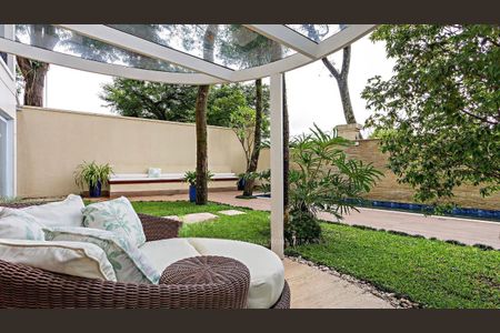 Casa de condomínio à venda com 509m², 4 quartos e 6 vagas