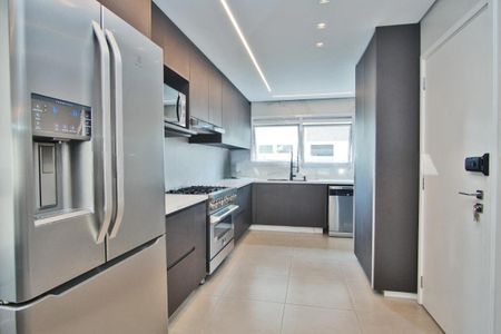 Apartamento à venda com 205m², 3 quartos e 4 vagas