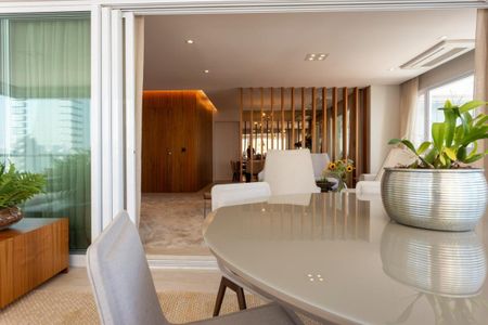 Apartamento à venda com 225m², 3 quartos e 4 vagas