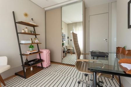 Apartamento à venda com 225m², 3 quartos e 4 vagas