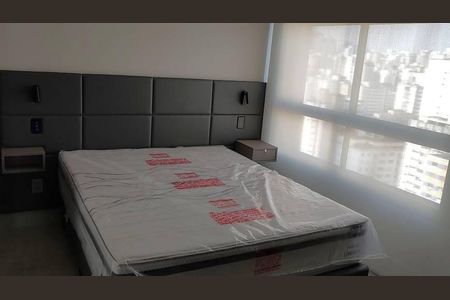 Apartamento à venda com 70m², 1 quarto e 1 vaga