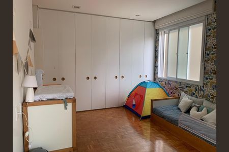 Apartamento à venda com 2 quartos, 158m² em Cerqueira César, São Paulo