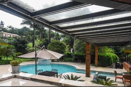 Casa à venda com 920m², 4 quartos e 6 vagas