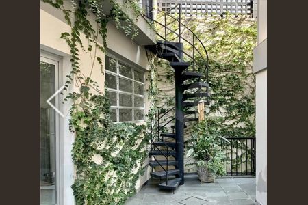 Casa à venda com 450m², 5 quartos e 6 vagas