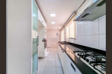 Apartamento à venda com 162m², 3 quartos e 3 vagas