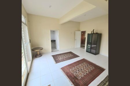 Casa à venda com 750m², 5 quartos e 4 vagas