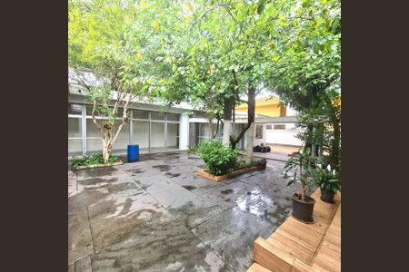 Casa à venda com 750m², 5 quartos e 4 vagas