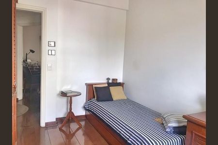 Apartamento à venda com 153m², 4 quartos e 2 vagas