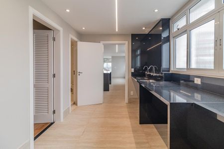 Apartamento à venda com 641m², 4 quartos e 4 vagasÁrea de Serviço