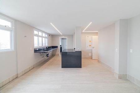 Apartamento à venda com 641m², 4 quartos e 4 vagasCozinha
