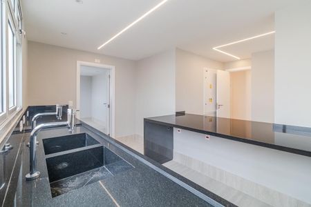 Apartamento à venda com 641m², 4 quartos e 4 vagasCozinha